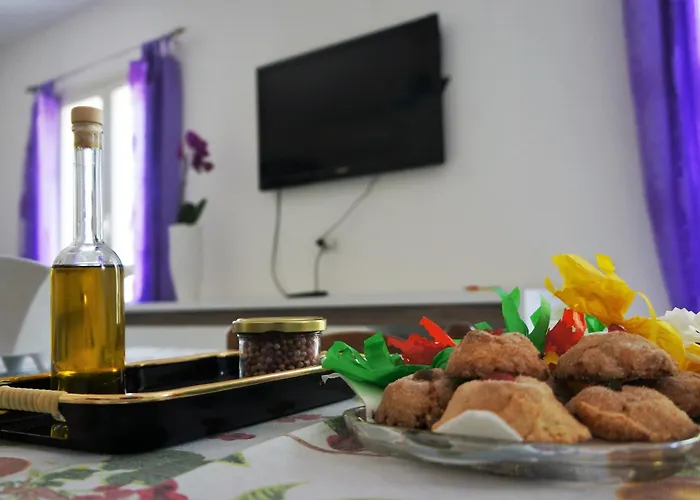 Izzhome Regina Margherita Pula