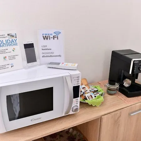 アパート Izzhome Regina Margherita プーラ