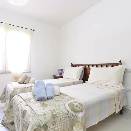 Izzhome Regina Margherita アパート
